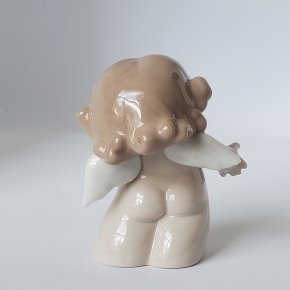 ✨️HOST PICK✨ Nao by Lladro Cheeky Cherub “Sing Song O Sole Mio" Daisa 2003 - Picture 4 of 9